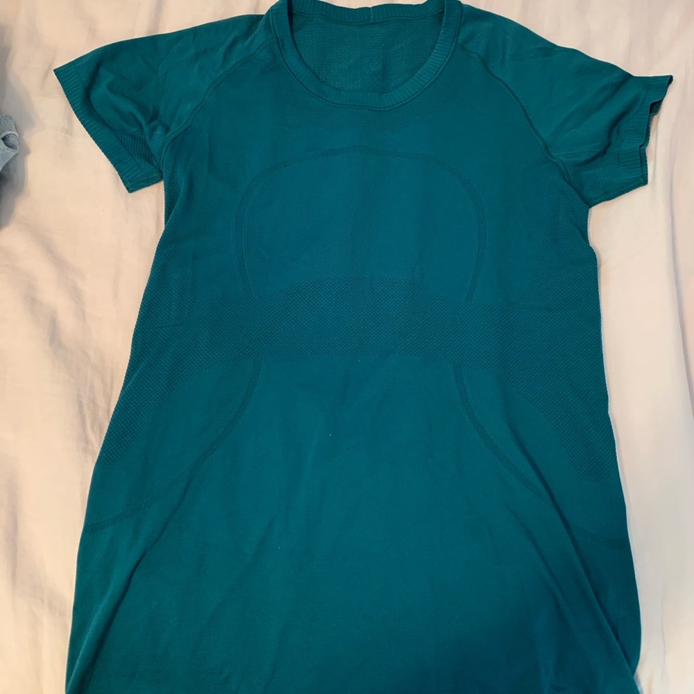 Lululemon swiftly short sleeve shirt
